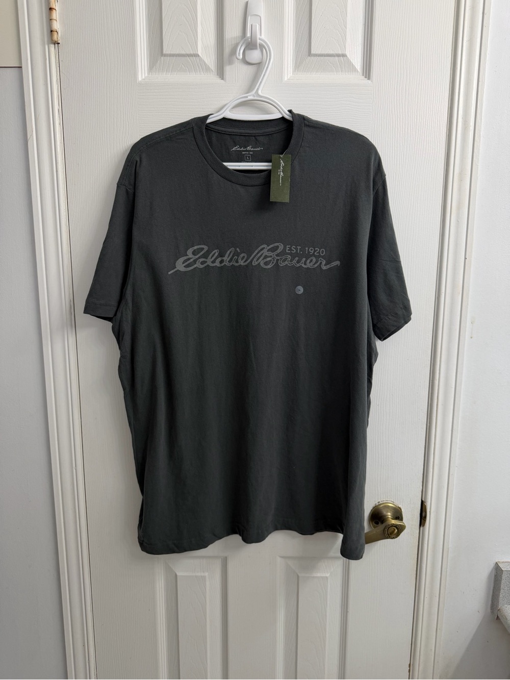 Eddie Bauer Charcoal Unisex Logo Tee Size L NWT Crewneck T-Shirt